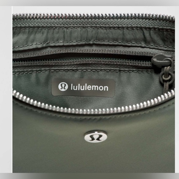 Lululemon Mini Shoulder Bag 1L Grey Sage NWT - Picture 3 of 11